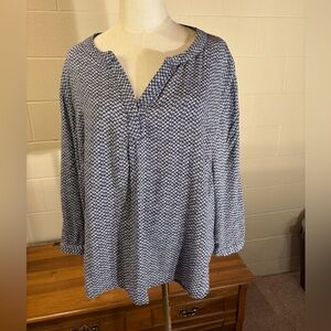 Anne Carson Navy Geometric Blouse